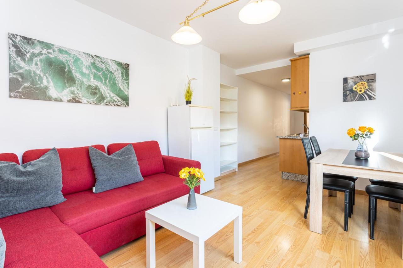 Holidays2Malaga Cruz Verde City Center With Aircon & Wifi Eksteriør billede
